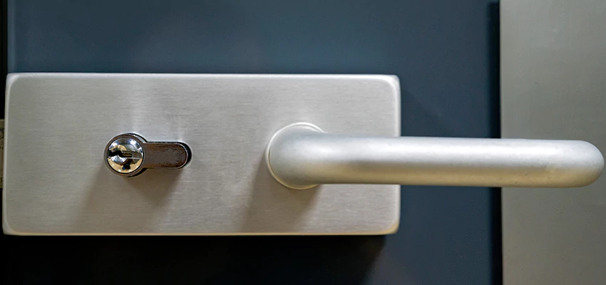 Change Patio Door Locks in Winton, California