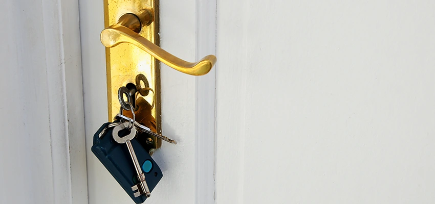Broken Door Key Extraction in Winton, CA